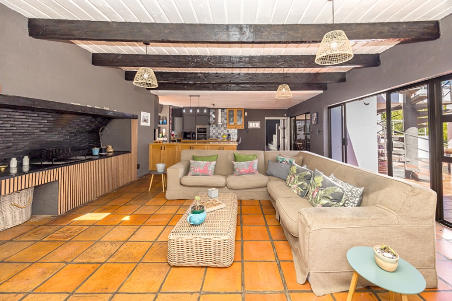 6 Bedroom Property for Sale in Brandwacht Western Cape